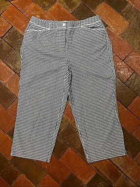 Talbots 10 stretch cropped pants capri 21” inseam blk/wht 2359